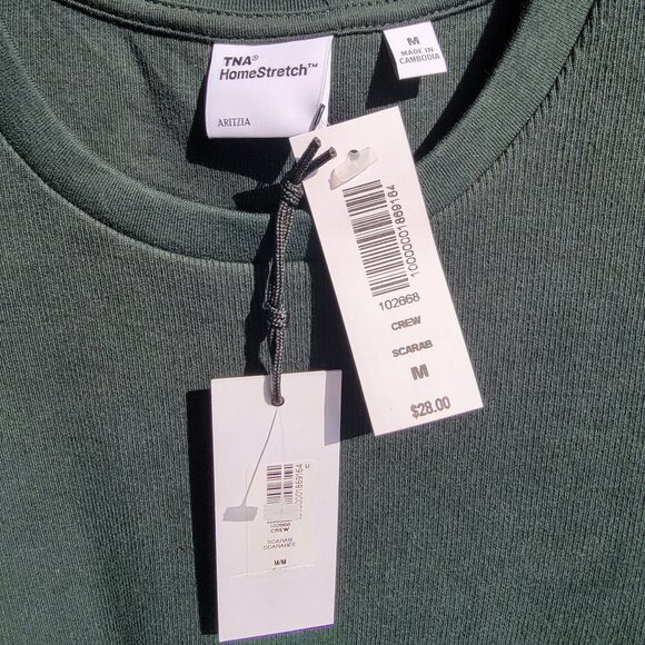 ARITZIA HomeStretch™ Rib Crew T-Shirt Campus Green Medium - Picture 6 of 8